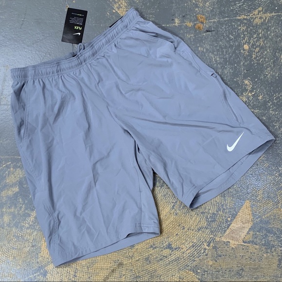nike men's woven tennis short
